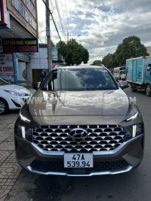 Xe Hyundai SantaFe Cao cấp 2.2L HTRAC 2022