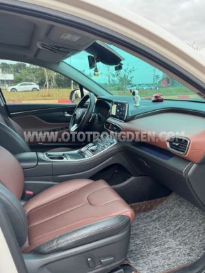 Xe Hyundai SantaFe Cao cấp 2.5L HTRAC 2024