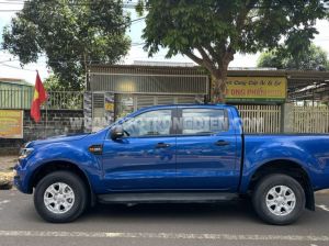Xe Ford Ranger XLS 2.2L 4x2 AT 2021