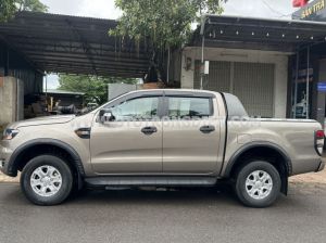Xe Ford Ranger XLS 2.2L 4x2 AT 2021