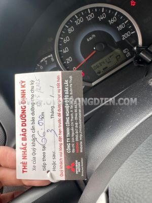 Xe Mitsubishi Attrage 1.2 AT 2015