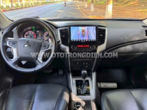 Xe Mitsubishi Triton 4x4 MT Mivec 2020