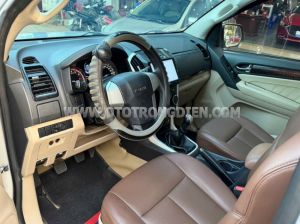 Xe Isuzu MU-X 1.9 4X2 MT 2019