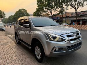 Xe Isuzu MU-X 1.9 4X2 MT 2019