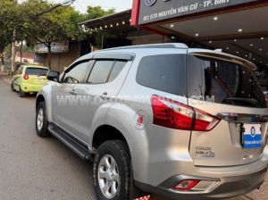 Xe Isuzu MU-X 1.9 4X2 MT 2019