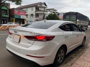Xe Hyundai Elantra 1.6 MT 2018