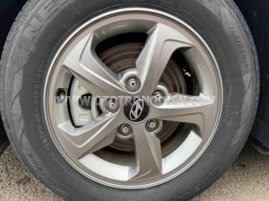 Xe Hyundai Elantra 1.6 MT 2018
