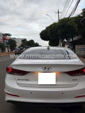 Xe Hyundai Elantra 1.6 MT 2018