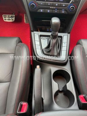 Xe Hyundai Elantra Sport 1.6 AT 2018